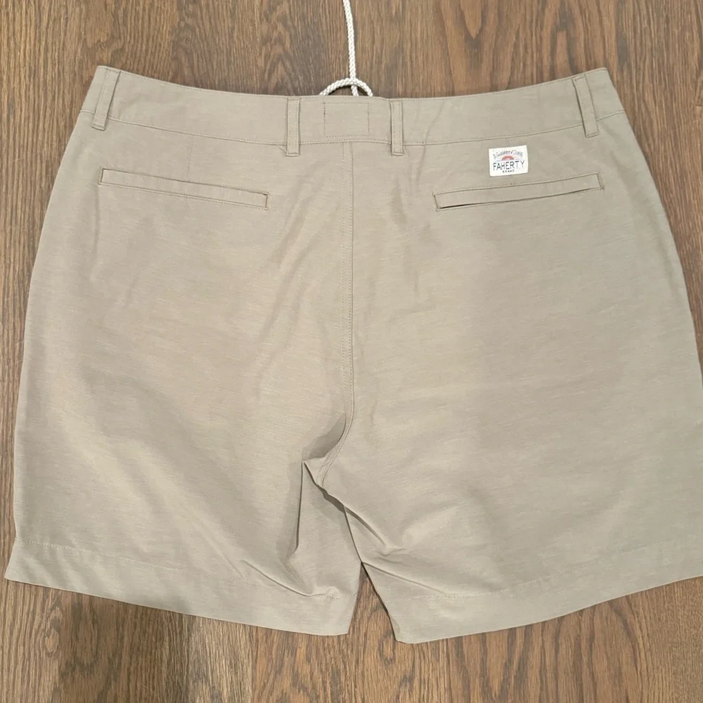 Faherty Mens All Day Belt Loop khaki Shorts size 40 E academia y2k preppy